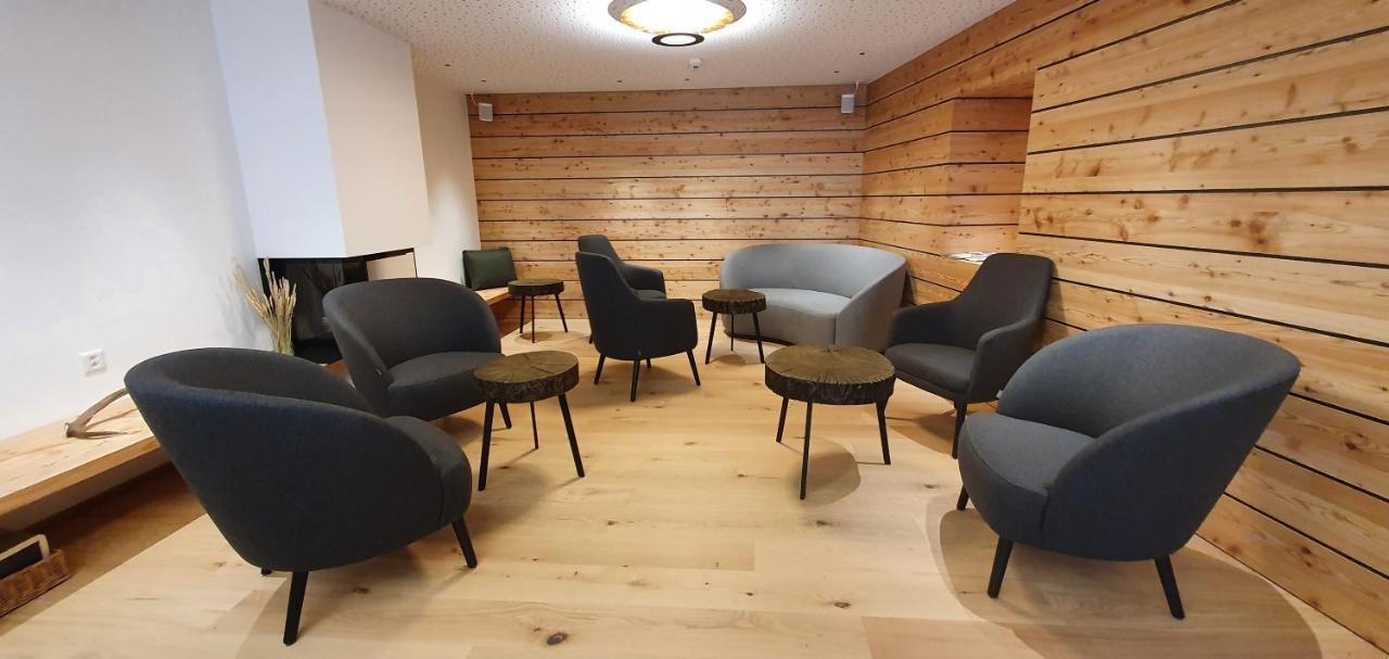 Schorta'S Alvetern - Boutique Hotel & Restaurant Ardez Екстериор снимка