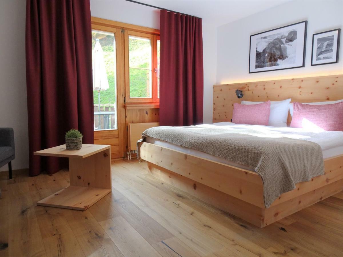 Schorta'S Alvetern - Boutique Hotel & Restaurant Ardez Екстериор снимка